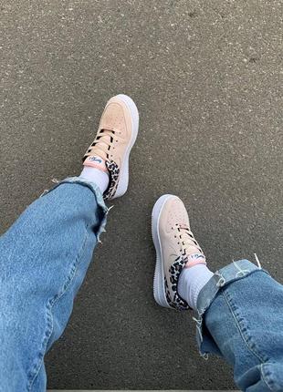 Крутые женские кроссовки nike air force 1 leopard beige бежевые с леопардовым принтом10 фото