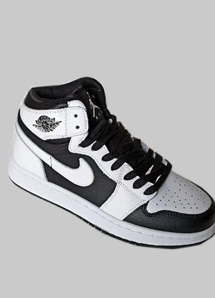 Кроссовки подростковые nike air jordan 1 . найк джордан 1. высокие.кожанные2 фото