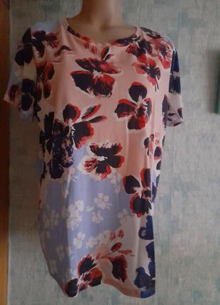 Яскрава літня блуза із квітковим принтом    m&s  р.50