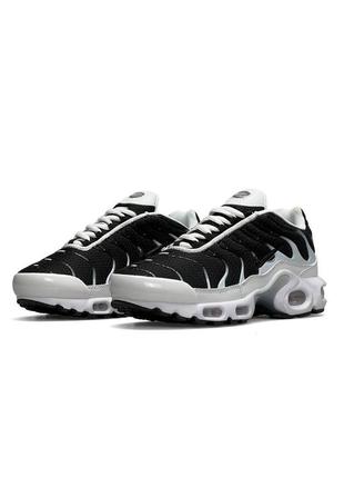 Кроссовки женские nike blijven air max the triple white black