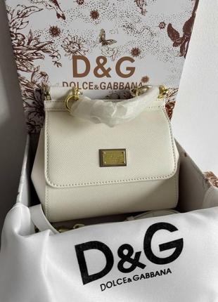 Сумочка в стиле dolce and gabbana3 фото