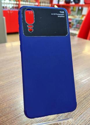 Чохол-накладка на телефон huawei p20 синього кольору1 фото