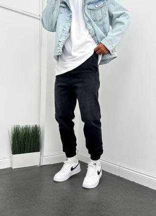 Чоловічі модні якісні джинси-джогери темно-сірі. чоловічі джинси на манжетах1 фото