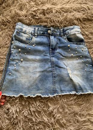 Стильна спідничка в наявності