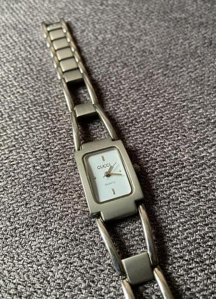 Часы винтаж gucci vintage japan movt quartz stainless steel8 фото