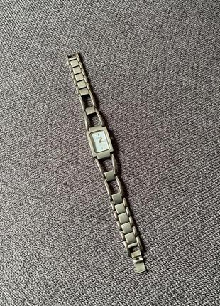 Годинник вінтаж gucci vintage japan movt quartz stainless steel4 фото