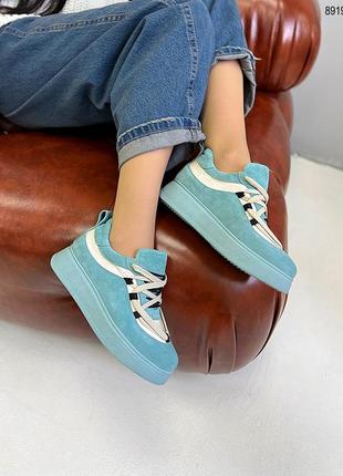 Код 8919 🔥яркие кроссовки натуральный замш голубые