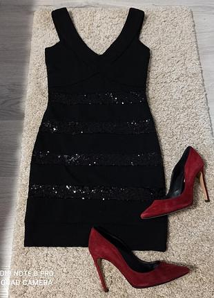 Бандажное платье