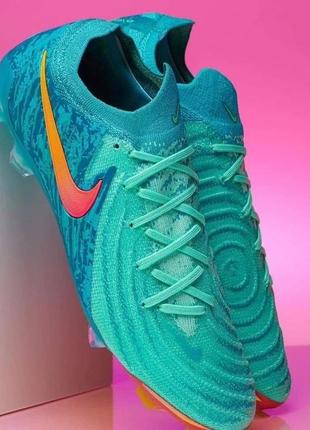 Футбольні бутси nike phantom luna fg