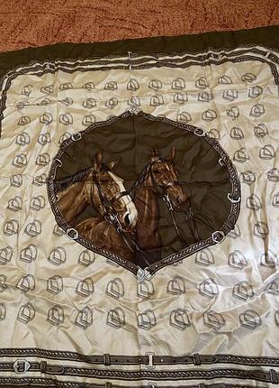 Шёлковый платок