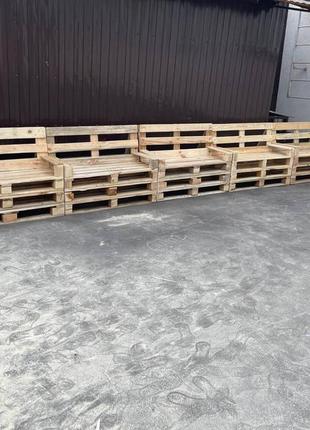 Диван, лавка в стилі піддонів