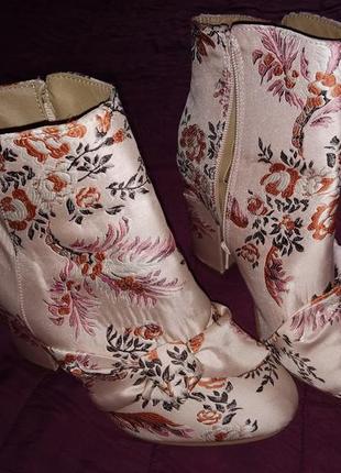 Стильные ботильоны в японском стиле с вышивкой asos