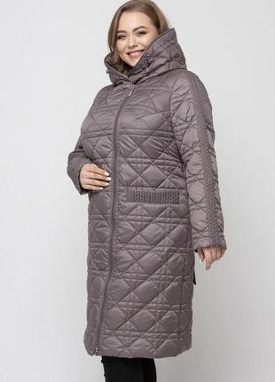 Стеганое весеннее пальто цвета мокко с поясом, больших размеров от 48 до 682 фото