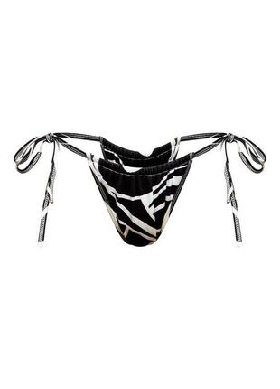 Плавки чорно-білі на завʼязках m prettylittlething