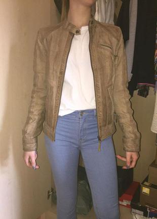 Кожаная курточка