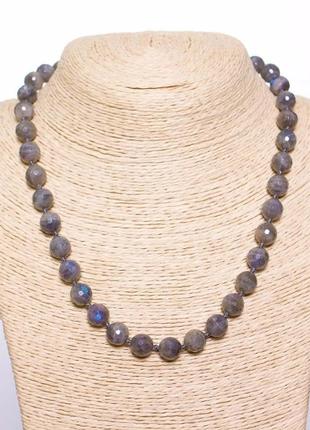 Бусы лабрадор