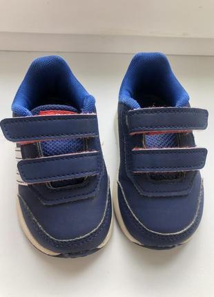 Кросівки adidas