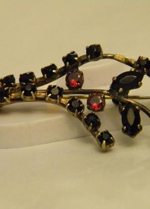 Брошь богемское гранатовое стекло яблонекс чехословакия №167