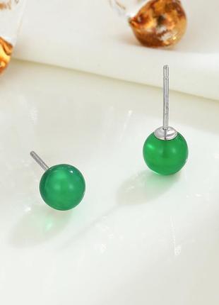 Сережки-гвоздики серебряные зеленый агат, сережки-шарики с натуральным камнем, серебро 925 пробы1 фото