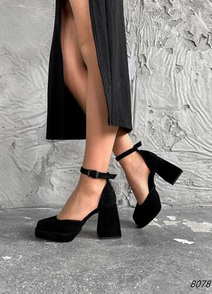 Черные натуральные замшевые туфли на высоком толстом каблуке с платформой ремешком квадратным носом замш