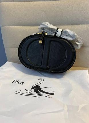 Женская сумка из эко-кожи клатч dior logo диор молодежная, брендовая сумка через плечо1 фото