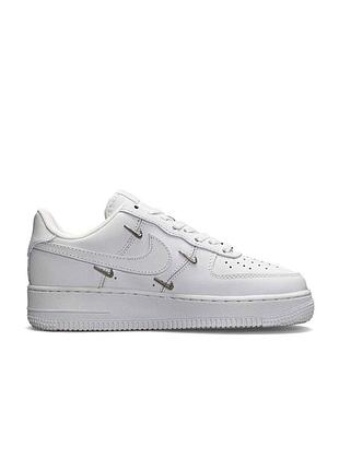 Женские кроссовки nike air force 1 lx crome swooshes all white