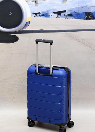 Антиударный чемодан из полипропилена "100 % ручная кладь" snowball 92803 франц4 фото