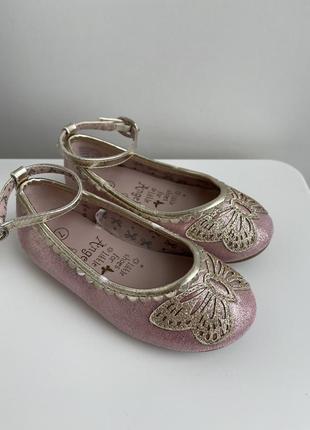 Дуууже красиві туфельки, туфлі,золоті балетки zara2 фото