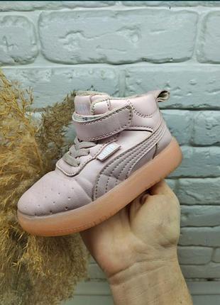 Ботинки кросівки для дівчинки