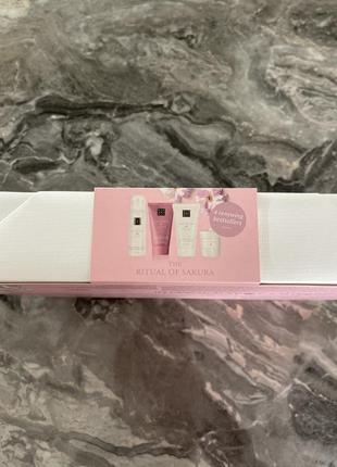 Женский набор rituals ритаулс сакура - renewing treat the ritual of sakura size...