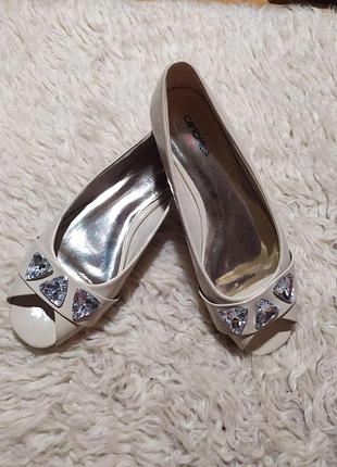 Балетки базовые\ нюд camomilla