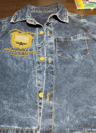 Джинсова рубашка
