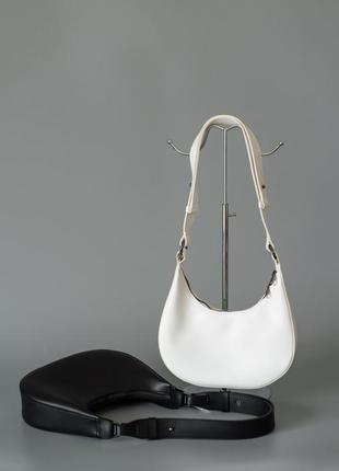 Жіноча сумка біла сумка напівколо сумка на широкому ремені сумка напівмісяць