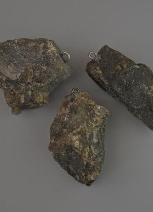 Кулон лабрадор натуральний камінь необроблений від d-31х27до 37х29мм+- асорті