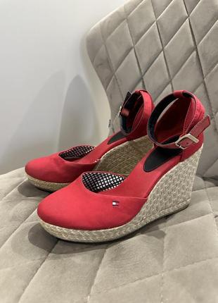 Босоніжки сабо tommy hilfiger