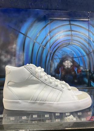 Оригинальные кроссовки adidas Premium