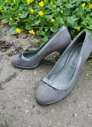 Жіночі туфлі new look