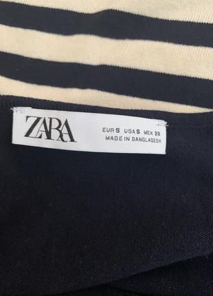 Zara свитер свободного кроя, р.с8 фото