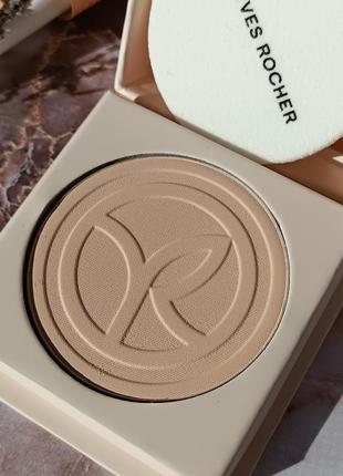 Компактна пудра yves rocher, 
матує, згладжує та вдосконалює, відтінок beige 025,
10 г2 фото