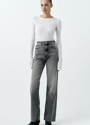 Серые джинсы zara, джинсы зара