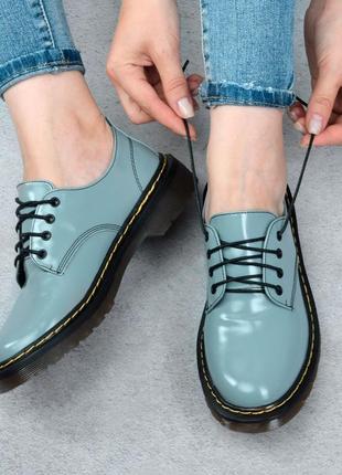Стильные голубые закрытые туфли на шнурках без каблука оксфорды низкий ход2 фото