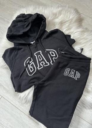 Спортивный костюм gap