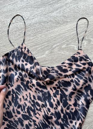Стильное сатиновое платье в леопардовый принт слип дресс topshop tall 40/l9 фото