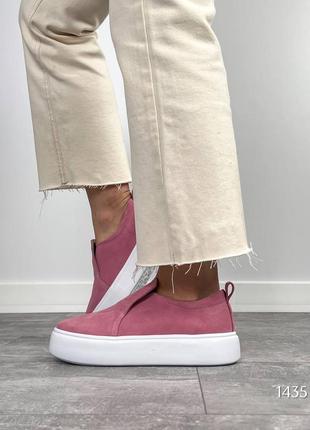 Рожеві пудра жіночі лофери туфлі сліпони мокасини з натуральної замші3 фото