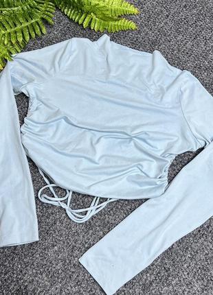 Кофточка с завязками на спине