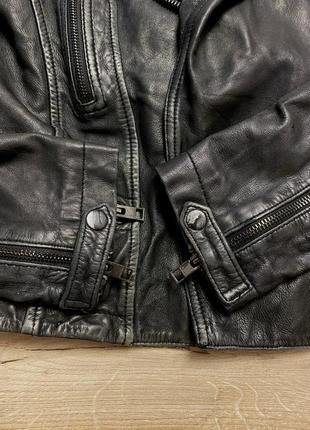 Жіноча шкіряна куртка allsaints cargo leather biker jacket8 фото