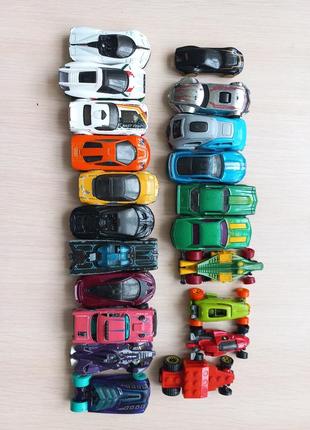 Машинки hot wheels