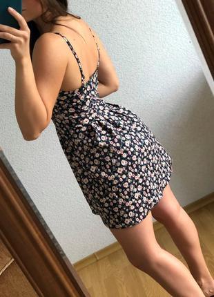 Красивенное легкое платье  s-m3 фото