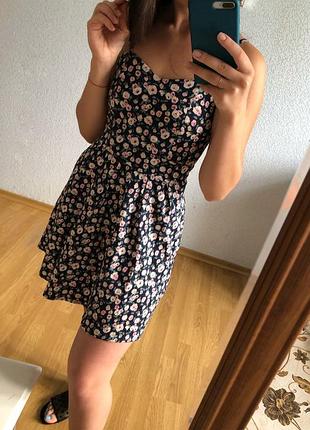 Красивенное легкое платье  s-m4 фото