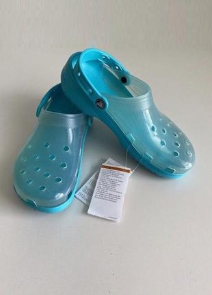 Крокс классік клог прозорі з блакитним crocs classic translucent bleach dye clog digital aqua